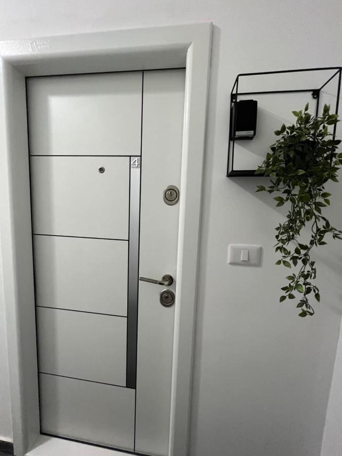 Altheda Living Welcome Home Suceava Buitenkant foto
